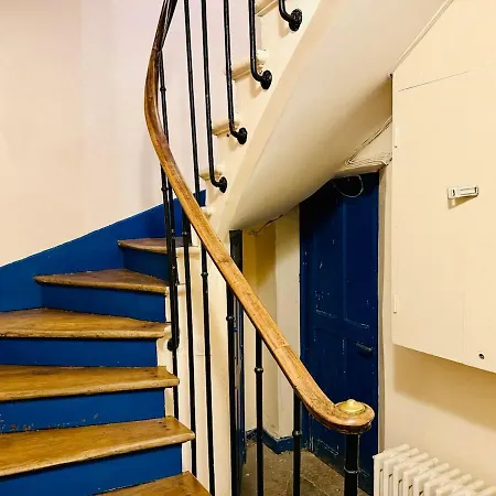 Cocon Au Coeur De Montmartre פריז