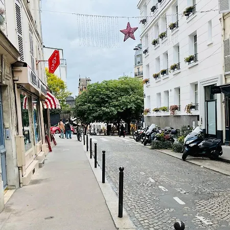 Cocon Au Coeur De Montmartre Homestay Paris